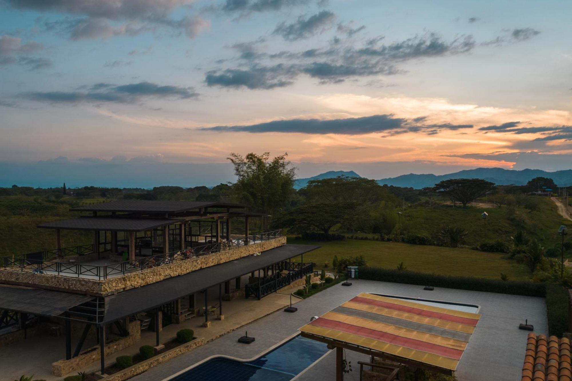 Hotel El Cielo En La Tierra Алькала Экстерьер фото
