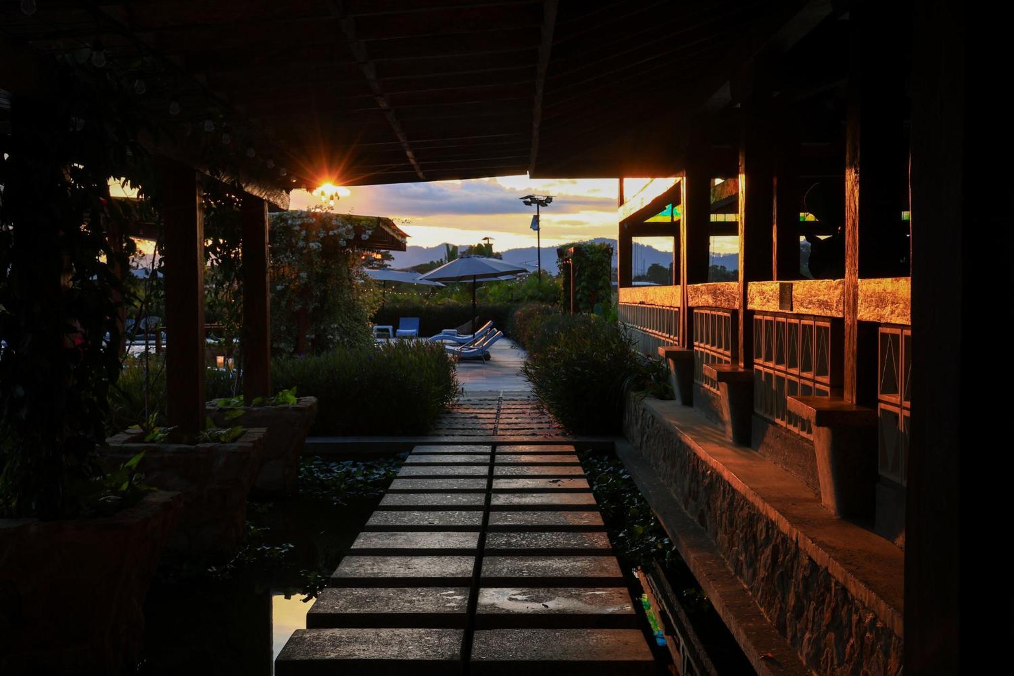 Hotel El Cielo En La Tierra Алькала Экстерьер фото
